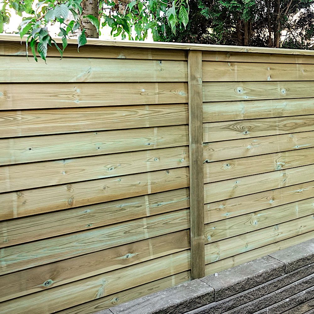 Klinkehegn i grøn trykimpremeret